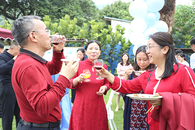 ���������